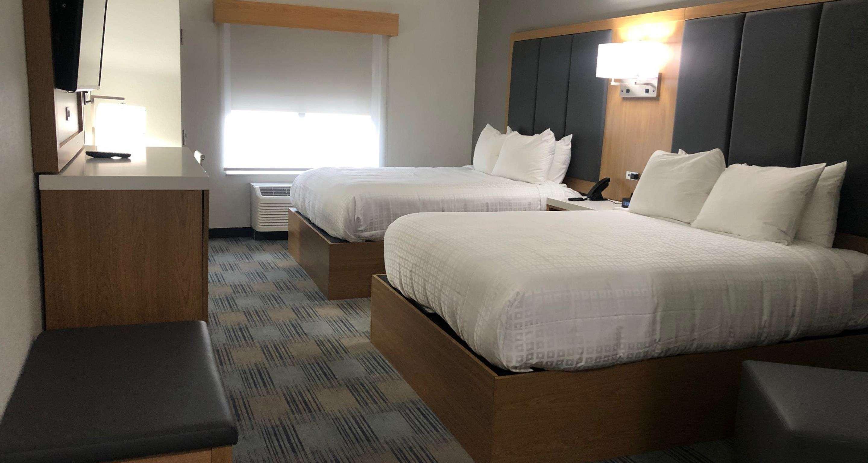 La Quinta Inn & Suites By Wyndham Coralville Iowa City Esterno foto