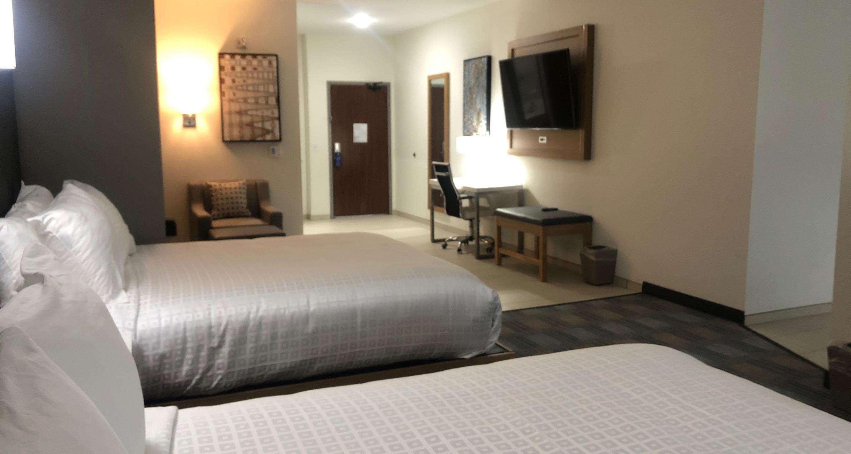 La Quinta Inn & Suites By Wyndham Coralville Iowa City Esterno foto