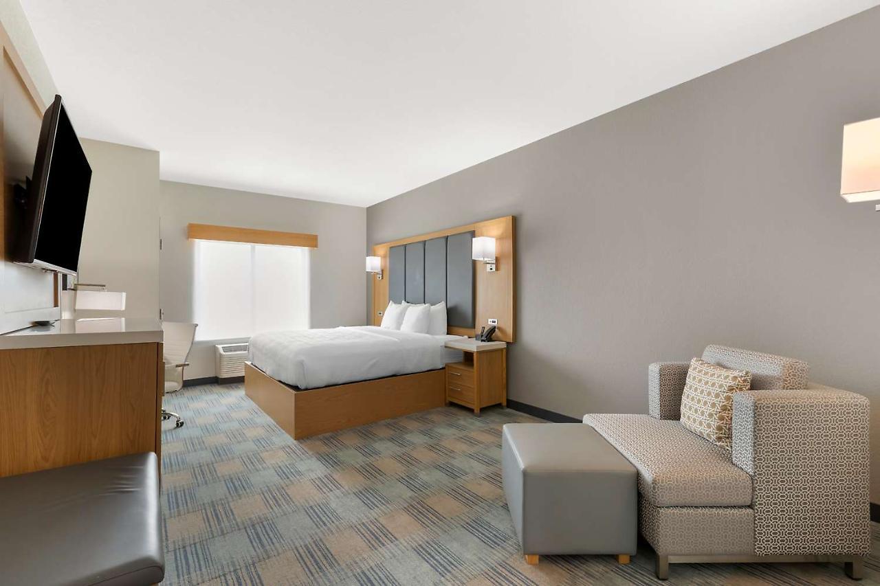 La Quinta Inn & Suites By Wyndham Coralville Iowa City Esterno foto