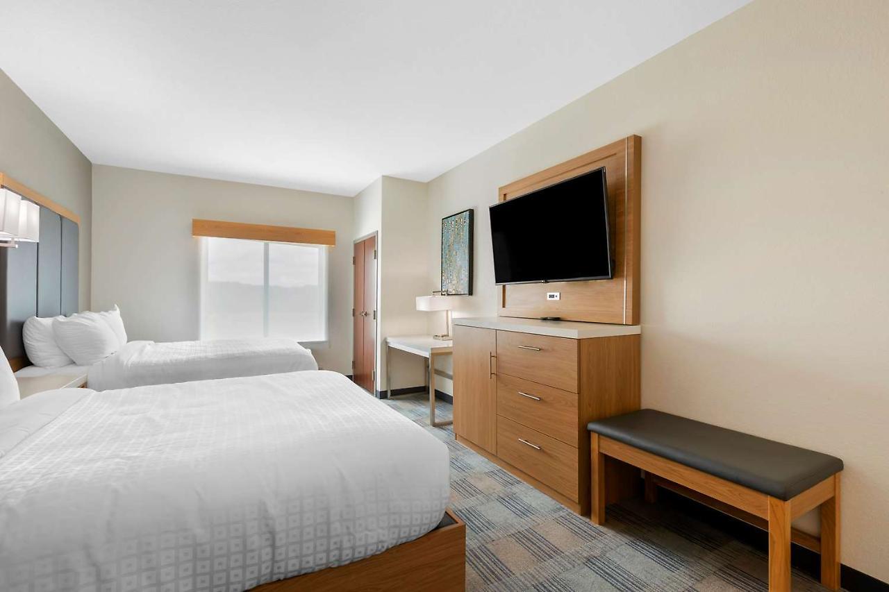 La Quinta Inn & Suites By Wyndham Coralville Iowa City Esterno foto